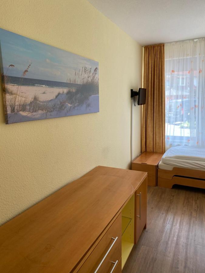 Nordseehotel Benser Hof Am Hafen Bensersiel Eksteriør billede