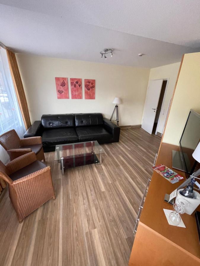 Nordseehotel Benser Hof Am Hafen Bensersiel Eksteriør billede