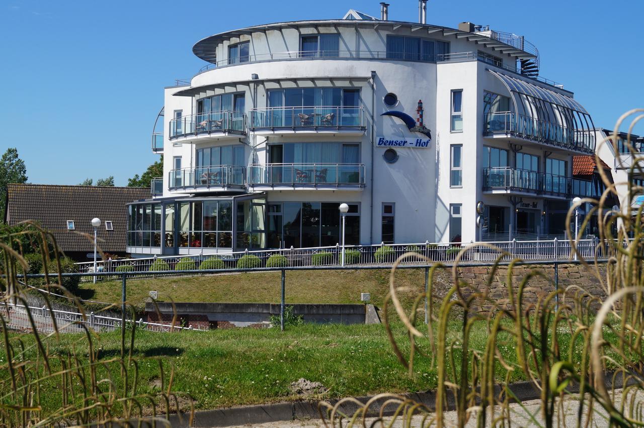 Nordseehotel Benser Hof Am Hafen Bensersiel Eksteriør billede