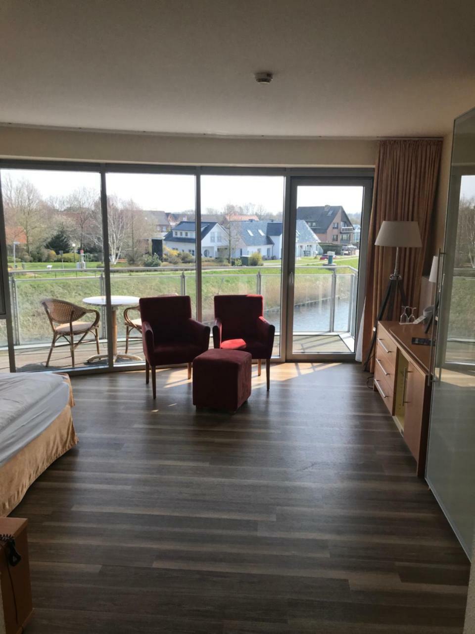 Nordseehotel Benser Hof Am Hafen Bensersiel Eksteriør billede