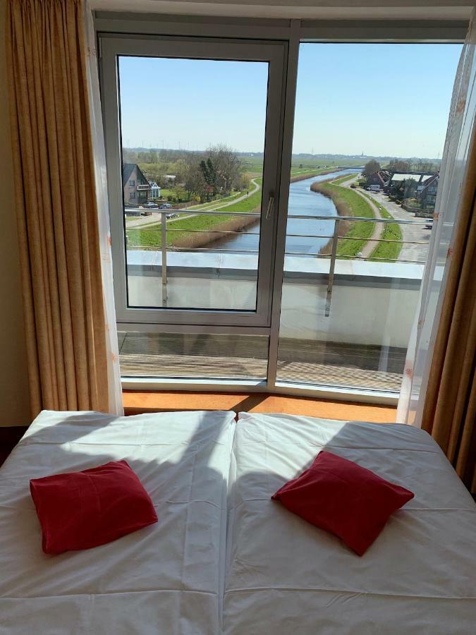 Nordseehotel Benser Hof Am Hafen Bensersiel Eksteriør billede